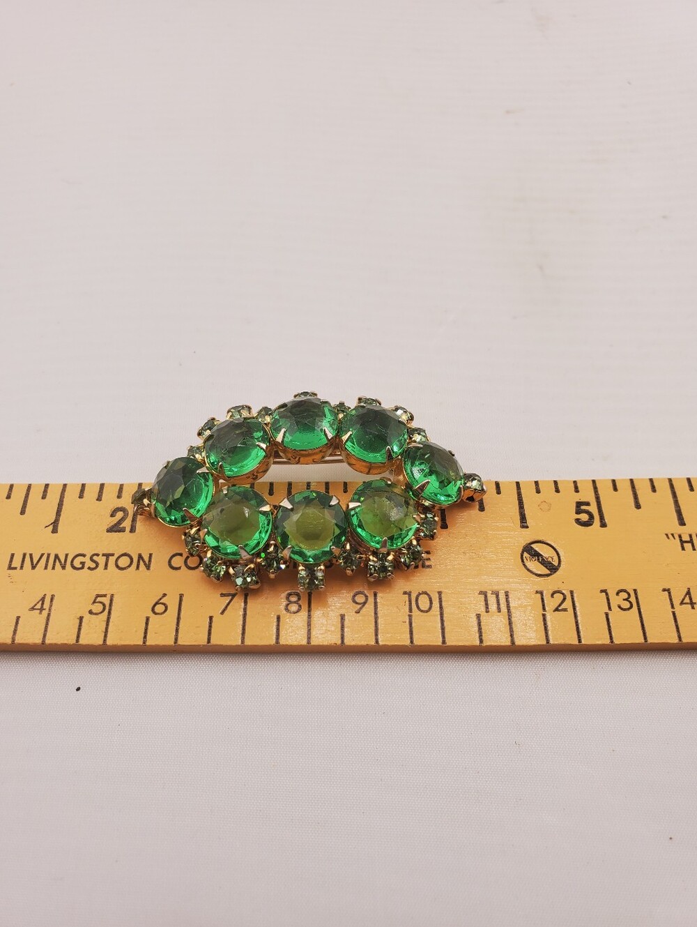 Green Rhinestone Brooch - Picture 3 of 3